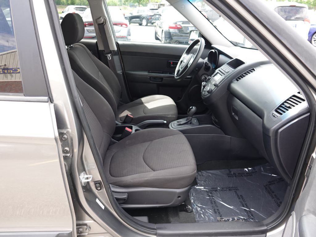 2013 Kia Soul Image 36