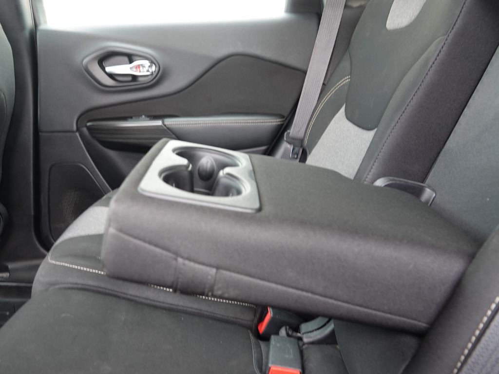 2014 Jeep Cherokee Image 33