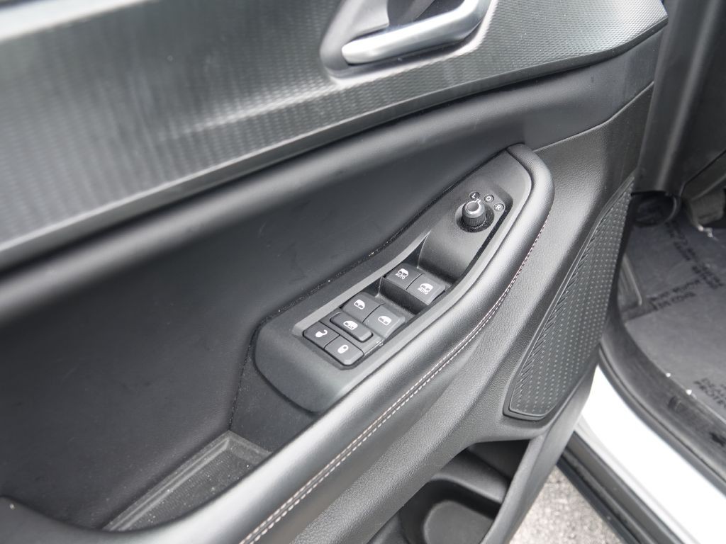 2024 Jeep Grand Cherokee Image 17