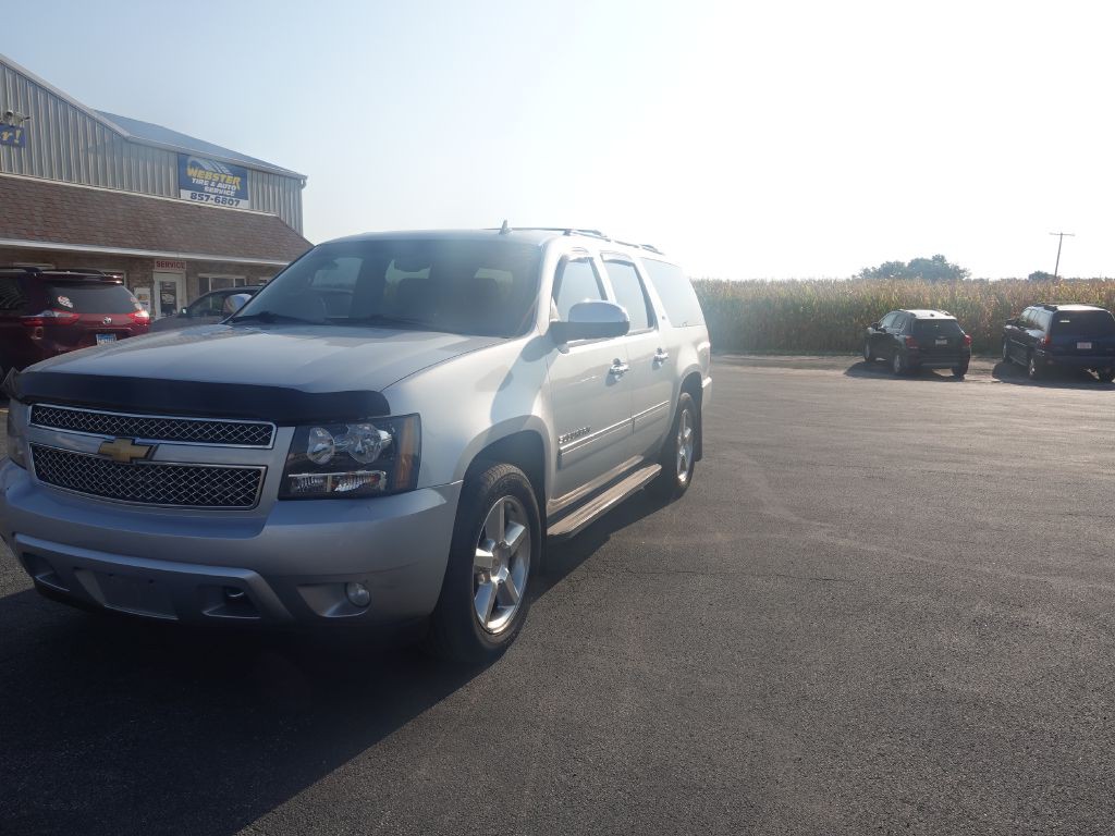 2013 Chevrolet Suburban Image 9