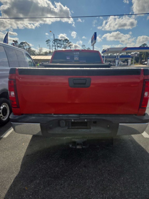 2007 Chevrolet Silverado 1500 Image 2