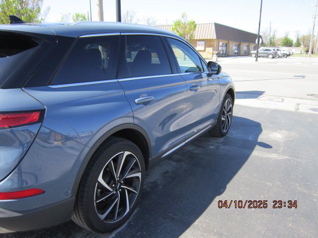 2023 Lincoln Corsair Image 6