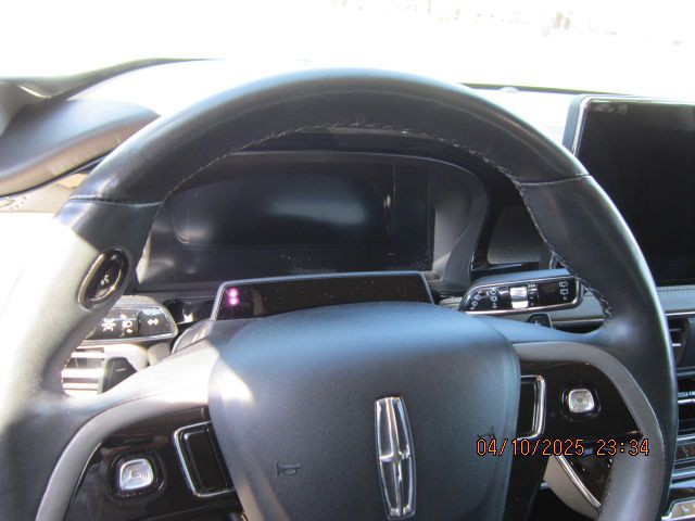 2023 Lincoln Corsair Image 8