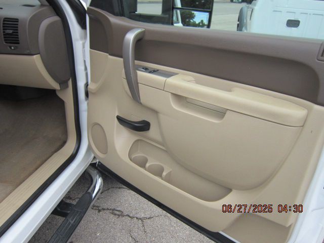 2013 Chevrolet Silverado 1500 Image 16