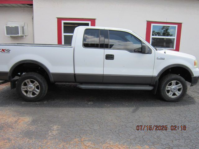 2004 Ford F-150 Image 4