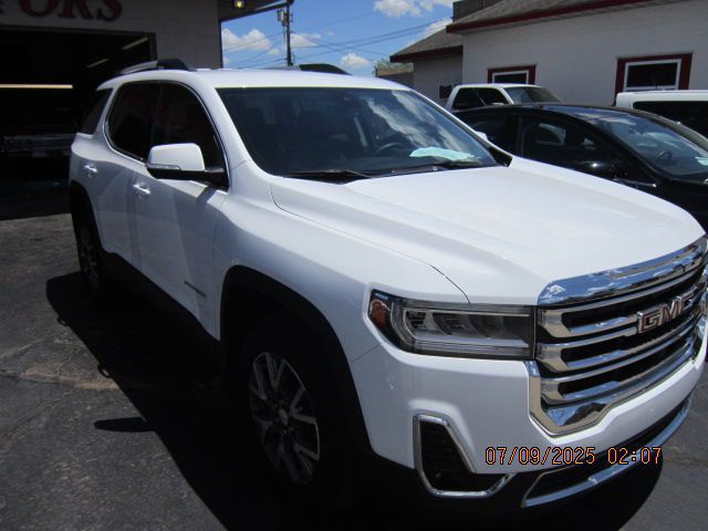 2023 GMC Acadia Image 3