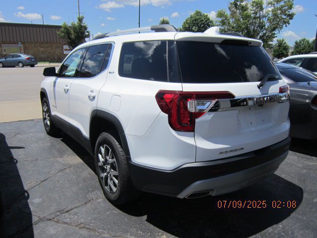 2023 GMC Acadia Image 6