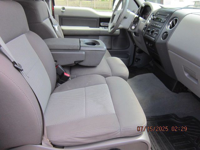 2005 Ford F-150 Image 17