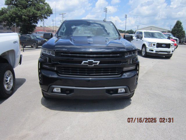 2022 Chevrolet Silverado 1500 Image 2