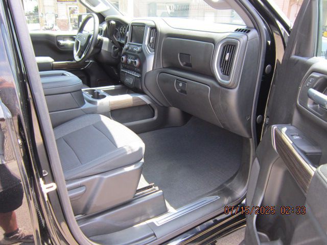 2022 Chevrolet Silverado 1500 Image 17
