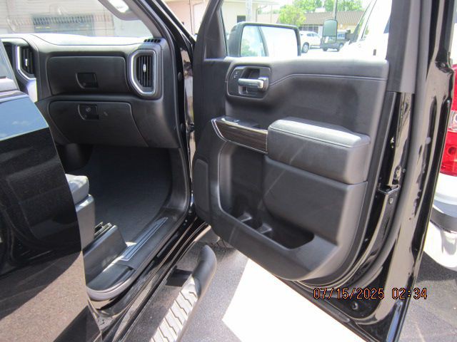 2022 Chevrolet Silverado 1500 Image 18