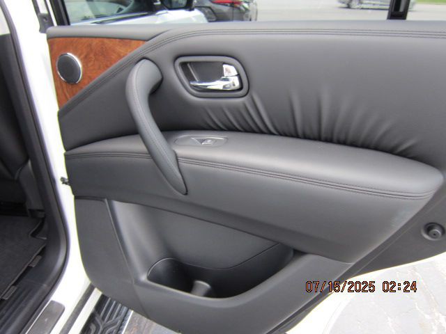 2024 Nissan Armada Image 15