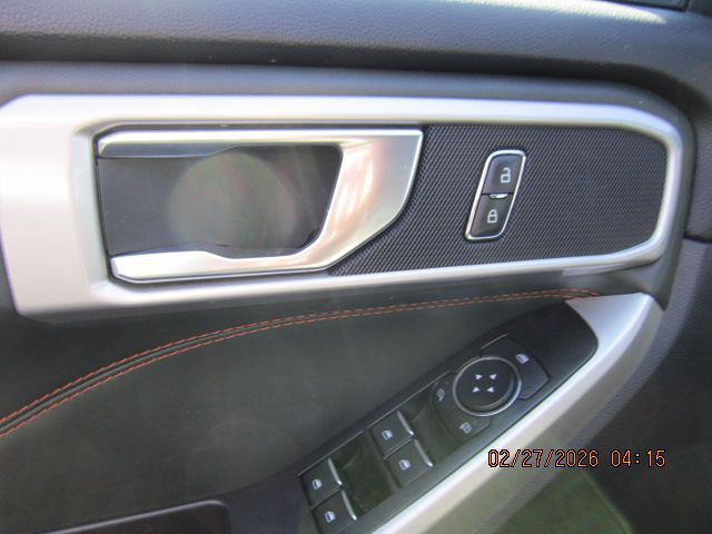 2022 Ford Explorer Image 13