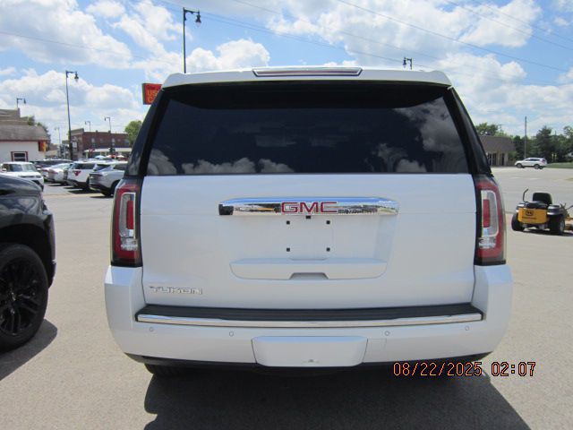 2016 GMC Yukon Image 6