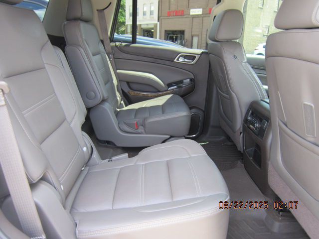 2016 GMC Yukon Image 9