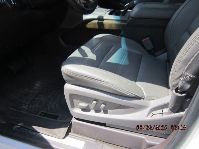 2016 GMC Yukon Image 10