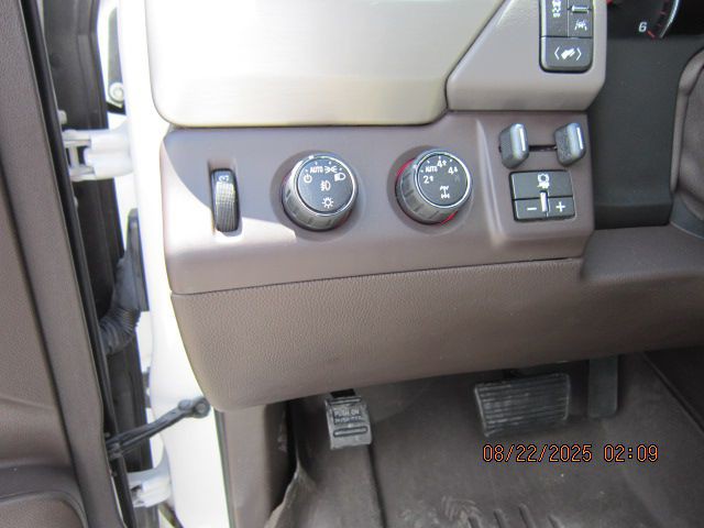 2016 GMC Yukon Image 16