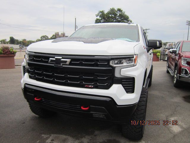2023 Chevrolet Silverado 1500 Image 1