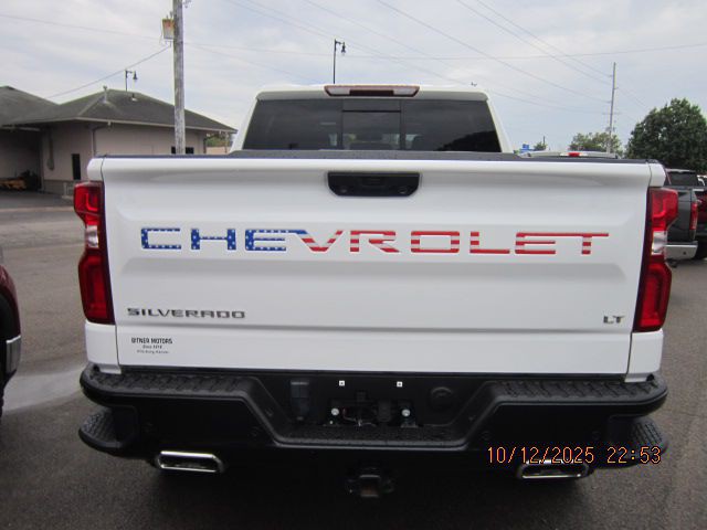 2023 Chevrolet Silverado 1500 Image 9