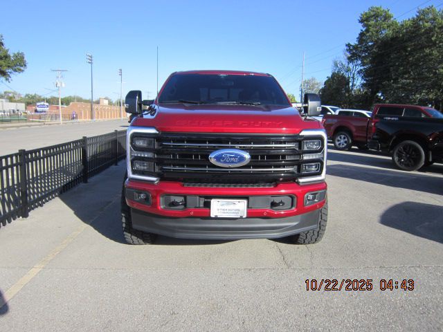 2025 Ford F-250 Image 2