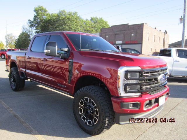 2025 Ford F-250 Image 3