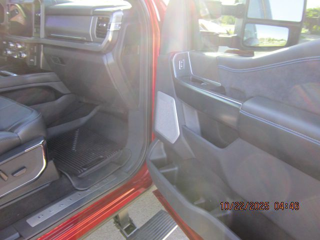 2025 Ford F-250 Image 13
