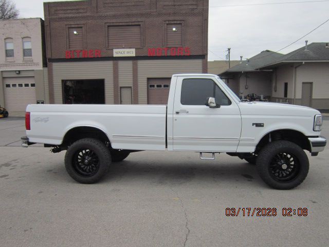 1992 Ford F-150 Image 4