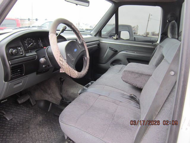 1992 Ford F-150 Image 9