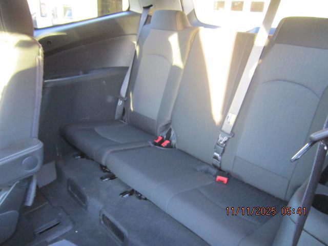 2017 Chevrolet Traverse Image 13