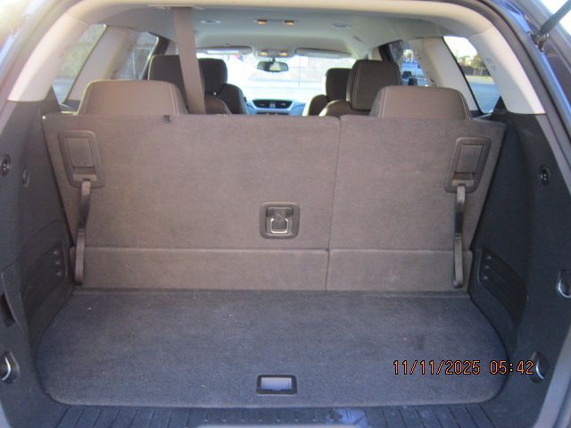 2017 Chevrolet Traverse Image 14