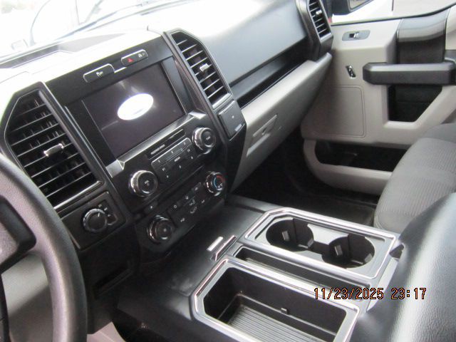 2017 Ford F-150 Image 12