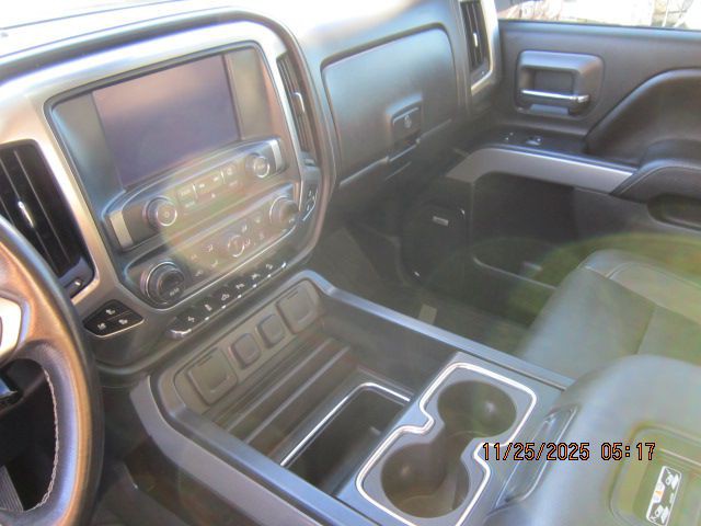 2018 Chevrolet Silverado 1500 Image 12