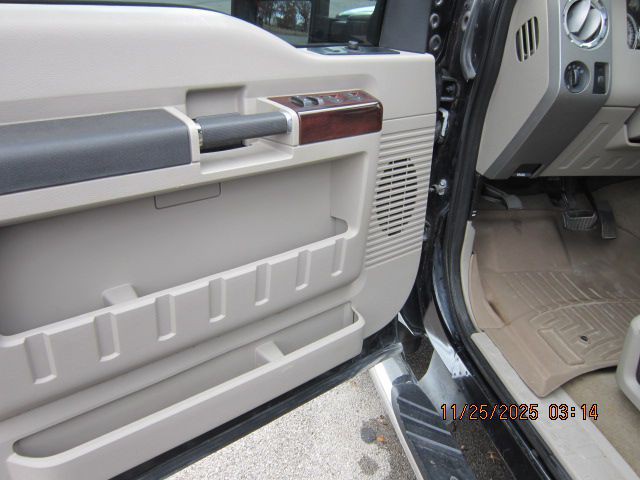 2008 Ford F-250 Image 8