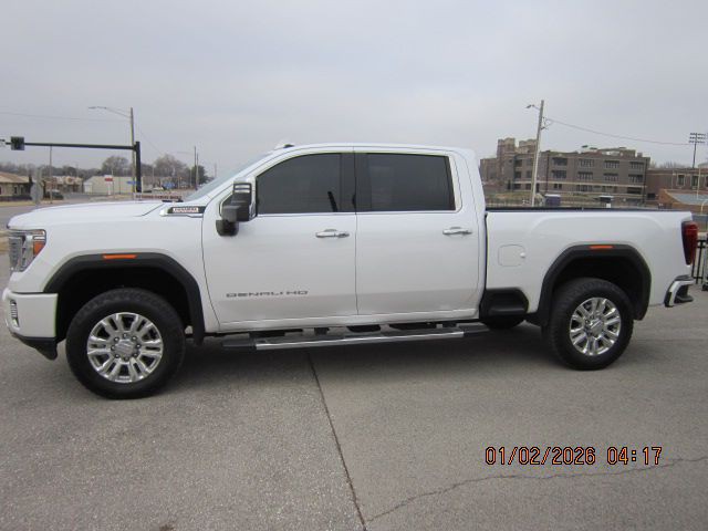 2022 GMC Sierra Image 8