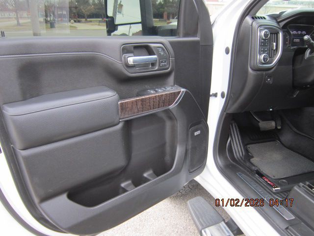 2022 GMC Sierra Image 9