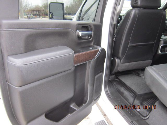 2022 GMC Sierra Image 11