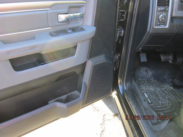 2015 RAM 1500 Image 6