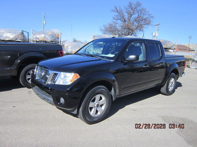 2013 Nissan Frontier Image 1