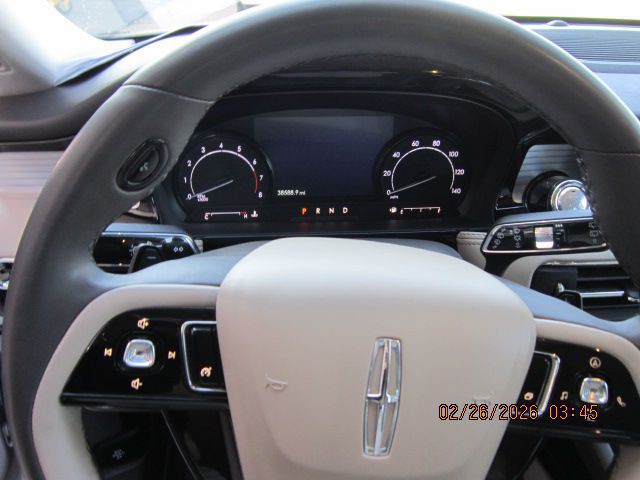 2022 Lincoln Corsair Image 8