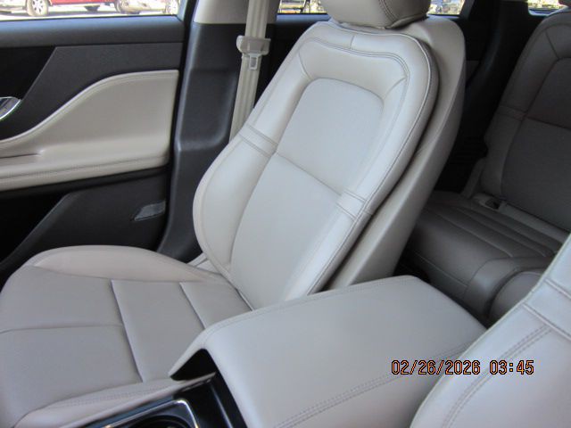 2022 Lincoln Corsair Image 10