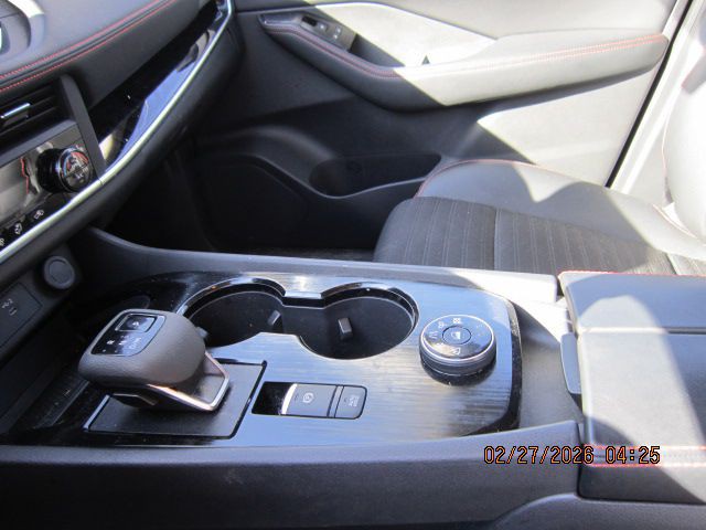 2025 Nissan Rogue Image 10