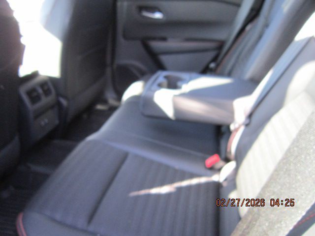 2025 Nissan Rogue Image 13