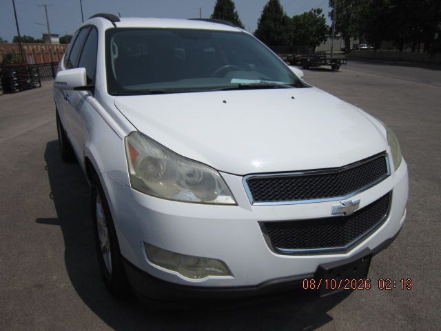 2010 Chevrolet Traverse Image 6