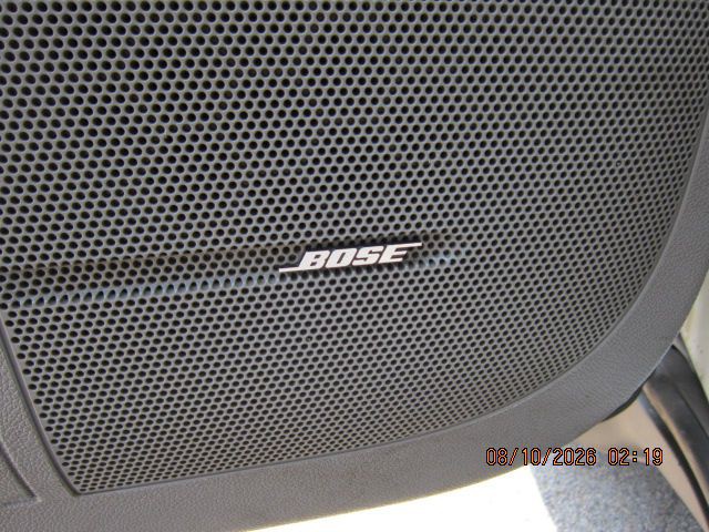 2010 Chevrolet Traverse Image 8