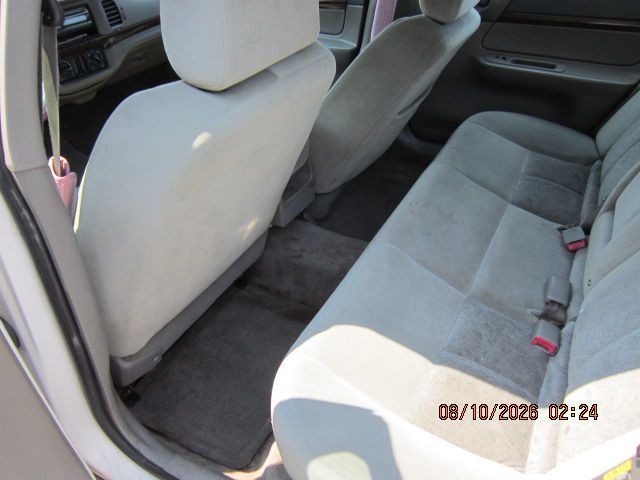 2005 Chevrolet Impala Image 11