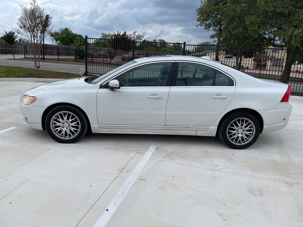 2011 Volvo S80 Image 2