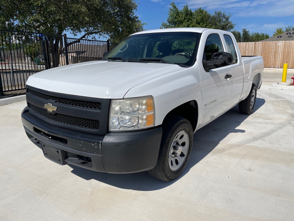 2010 Chevrolet Silverado 1500 Image 1