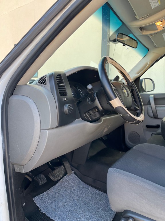 2010 Chevrolet Silverado 1500 Image 10
