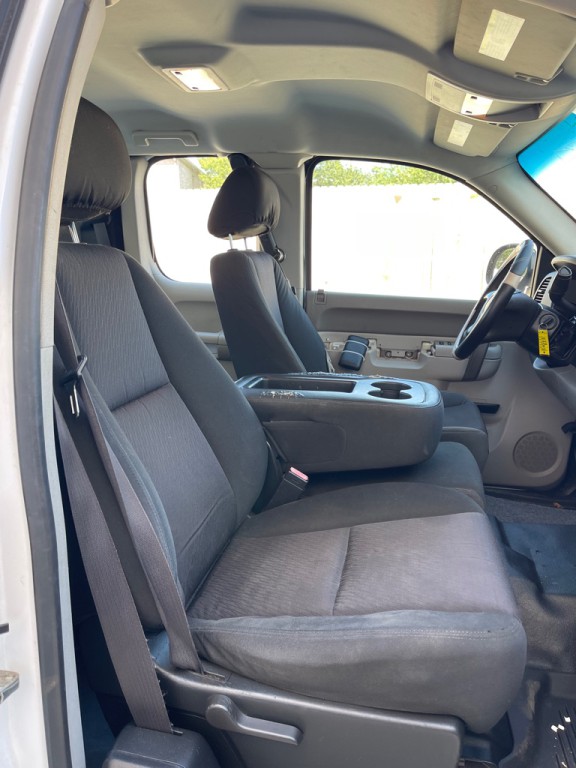 2010 Chevrolet Silverado 1500 Image 12