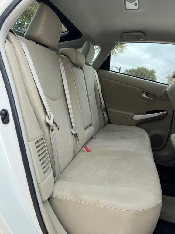 2011 Toyota Prius Image 13